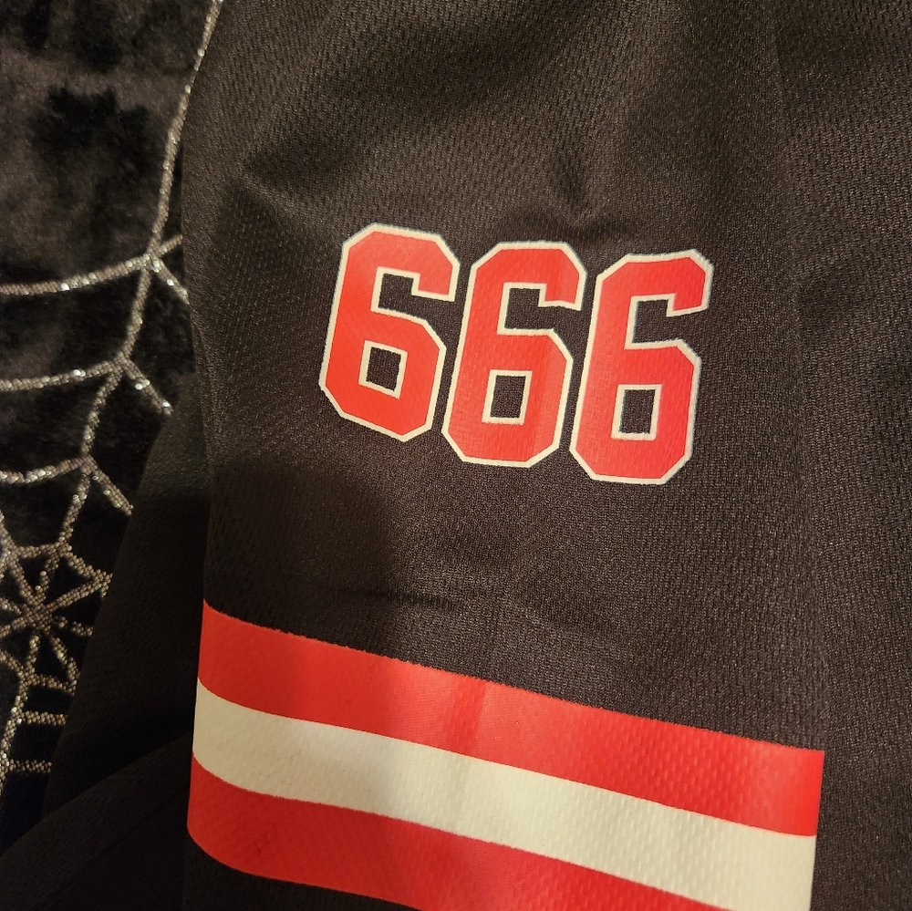 Devil's cheerleader crop jersey - Picture 2 of 3